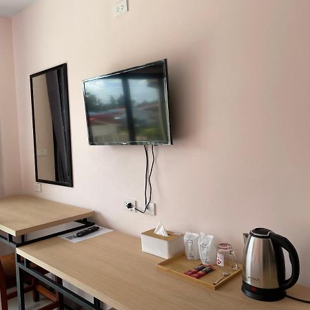 โรงแรมนิยม เอสทีเอ็น 2 - Niyom Stn 2 Hotel Ban Phue المظهر الخارجي الصورة