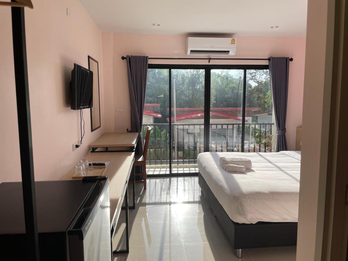 โรงแรมนิยม เอสทีเอ็น 2 - Niyom Stn 2 Hotel Ban Phue المظهر الخارجي الصورة